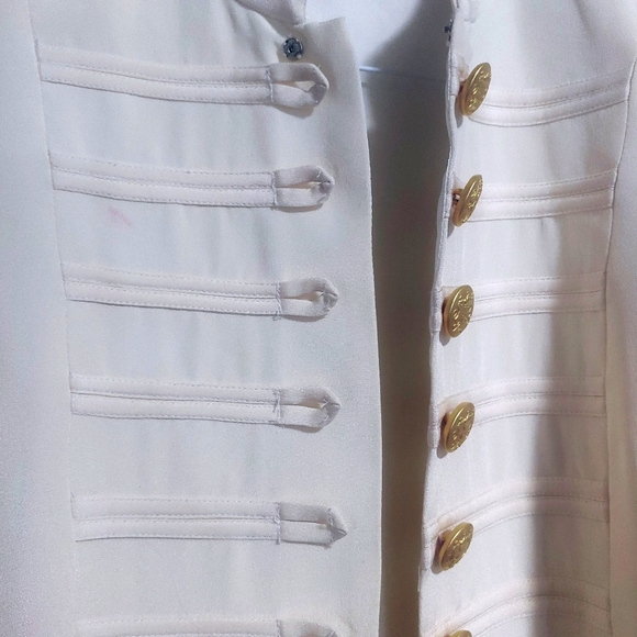 VTG Bloomingdales | Ivory Silk Jacket Gold Buttons - Picture 7 of 8